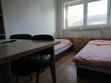 Двухместный номер с 2 двуспальными кроватями в  Hostel Warszawa